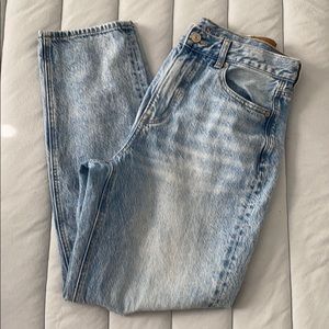 American Eagle Mom Jeans
